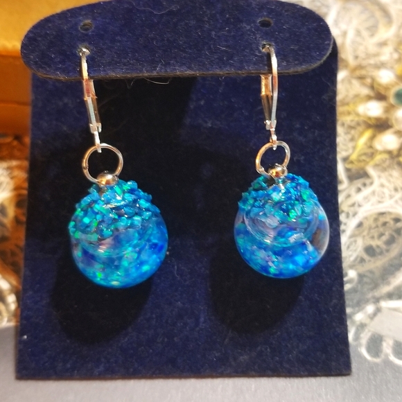 FLOATING OPALS MzMax Resin Designs Earrings - Picture 5 of 8